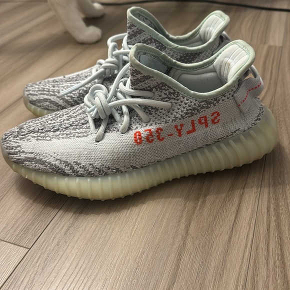 Yeezys - Blue tints - Picture 3 of 5